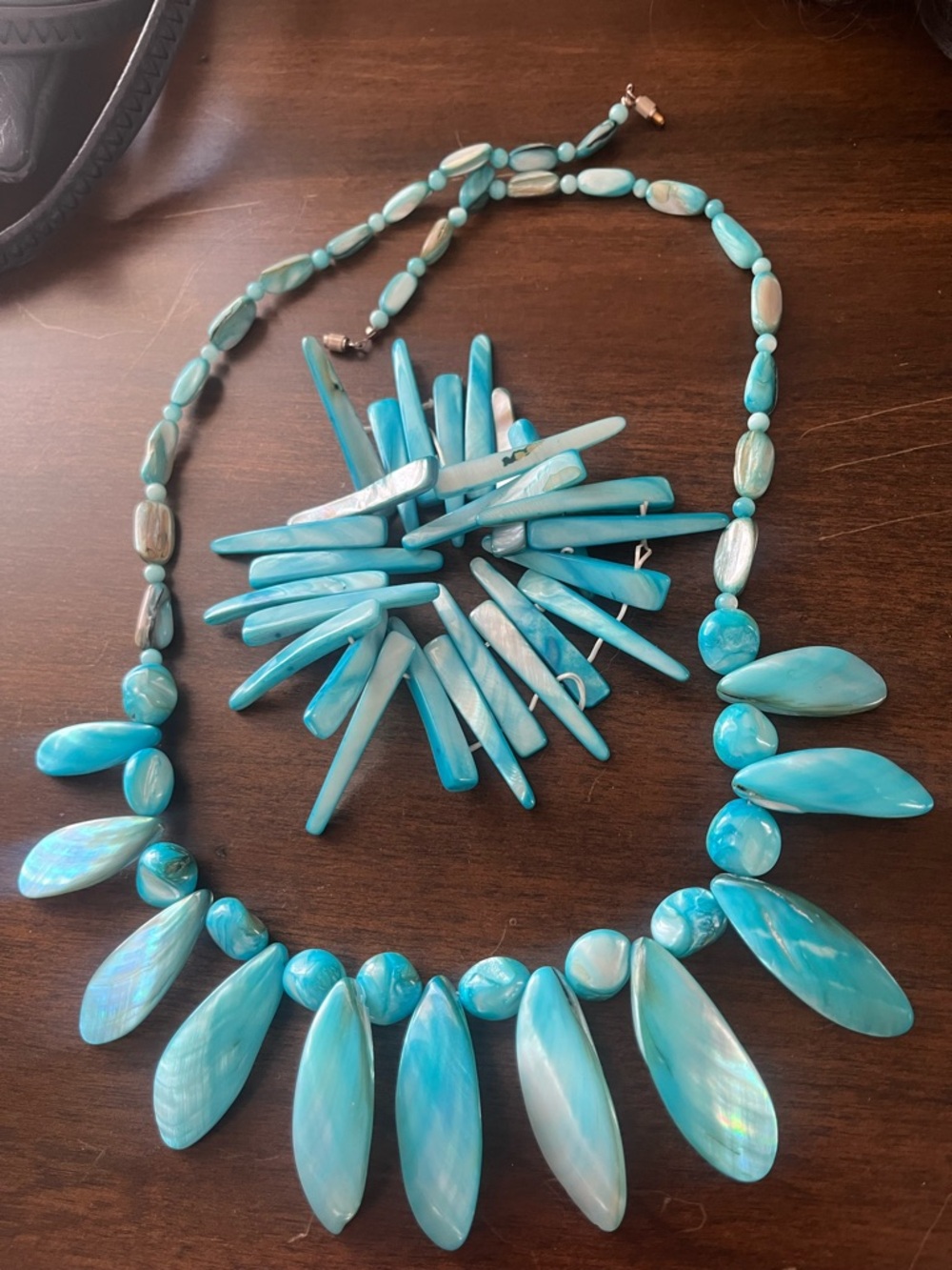 Gorgeous Blue mother of pearl Shell  Necklace and bracelet Set - Women Jewelry